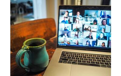 Immagine: call online