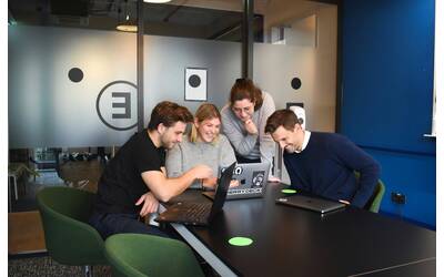 Immagine: cherrydeck-rMILC1PIwM0-unsplash