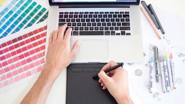 CANVA: grafica "fai da te" di qualità