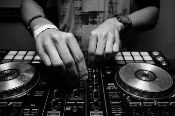 Immagine: Dj