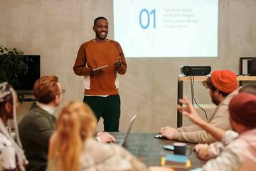 Due strade per crescere nel sociale: Digital Ambassador e Progettista Sociale