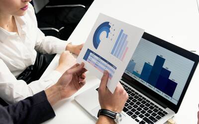 Immagine: pexels-artempodrez-5716001