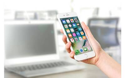 Immagine: pexels-brianzosky-8886104