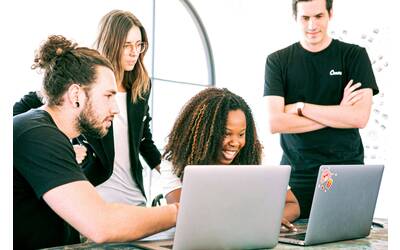 Immagine: pexels-canvastudio-3153207