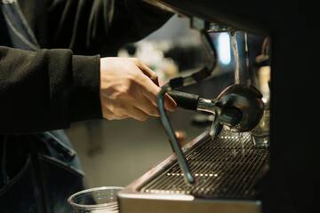 Immagine: pexels-mibernaa-31777077