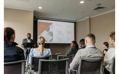 Immagine: pexels-pavel-danilyuk-8761325