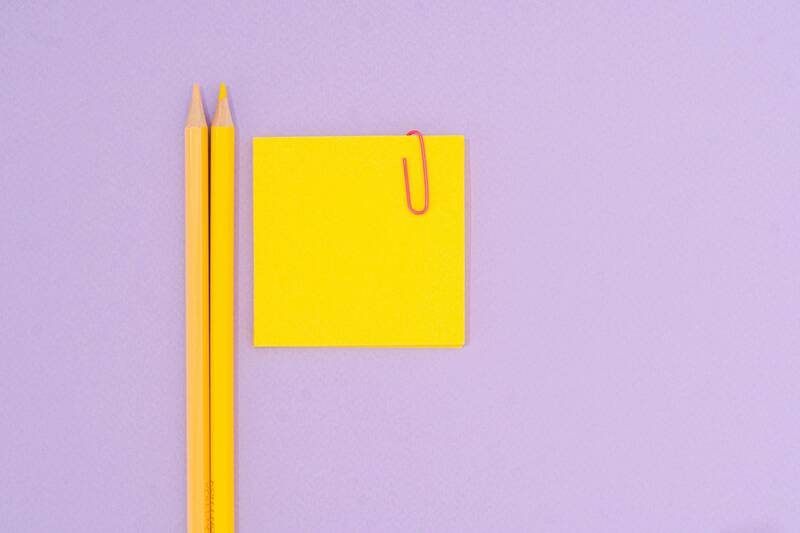 Lavora come programmatricə culturale a Smart Lab