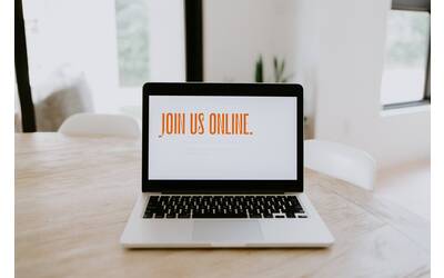 Immagine: samantha-borges-gXsJ9Ywb5as-unsplash