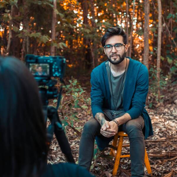 "DEEPER. La scelta": è uscito il nuovo bando del video contest rivolto all3 giovani
