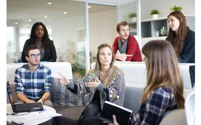 Immagine: workplace-1245776_1920